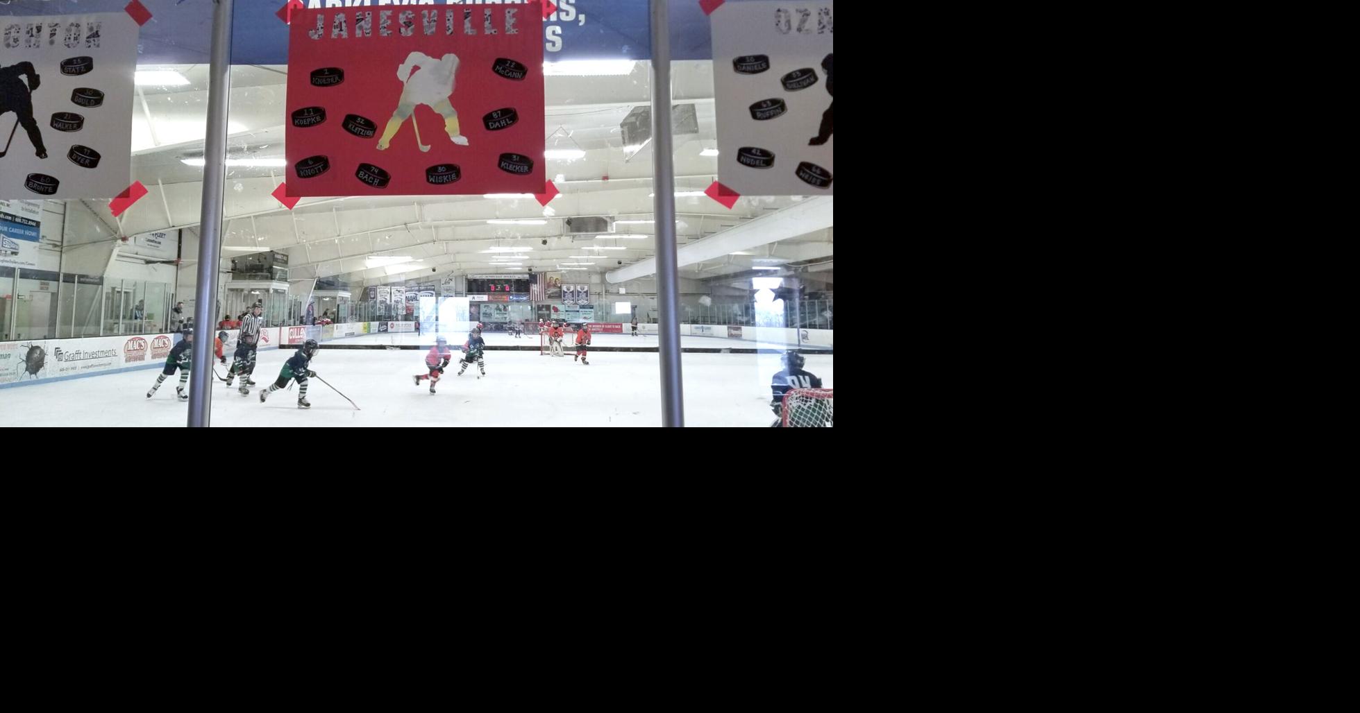 Youth tournament packs Janesville Ice Arena, showing need for twosheet