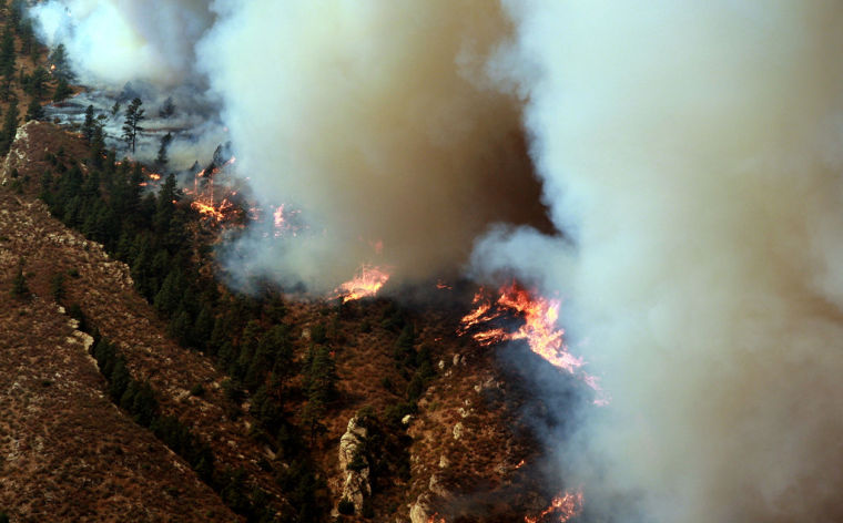 Homes destroyed and more evacuated in Casper Mountain fire | Wyoming ...