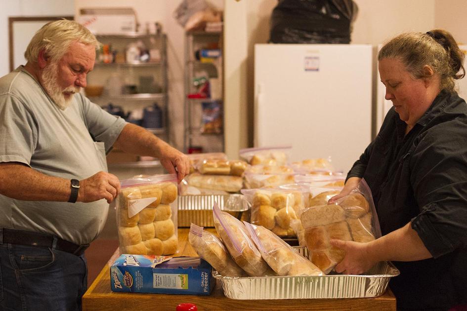 Moose Lodge opens for biggest event of the year Free Thanksgiving meal