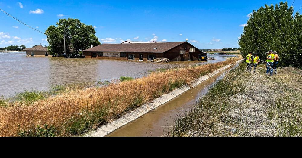 Breach in Pathfinder Irrigation Canal causes severe flooding around