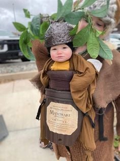 Baby mandrake from Harry Potter  Baby carrier halloween costume, Baby  halloween costumes for boys, Harry potter costume