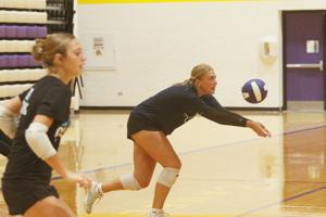 Volleyball teams kick off season in Cheyenne