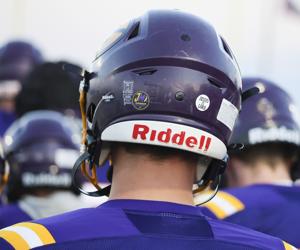 Community shows up for CCHS sophomore diagnosed with cancer