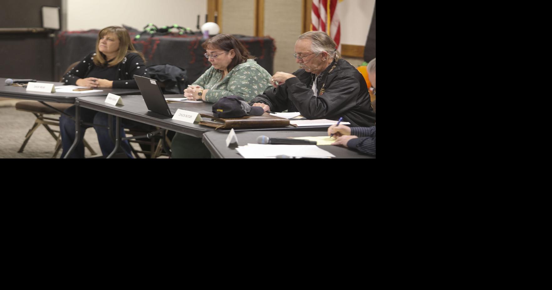 Library board receives criticism and support after $700K settlement ...