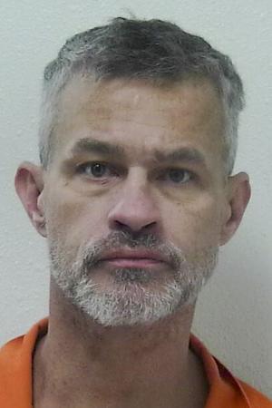 Man charged with aggravated assault, other felonies after threatening officers