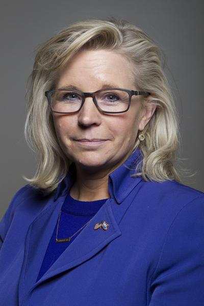 Cheney settles in, supports President Trump | Wyoming ...