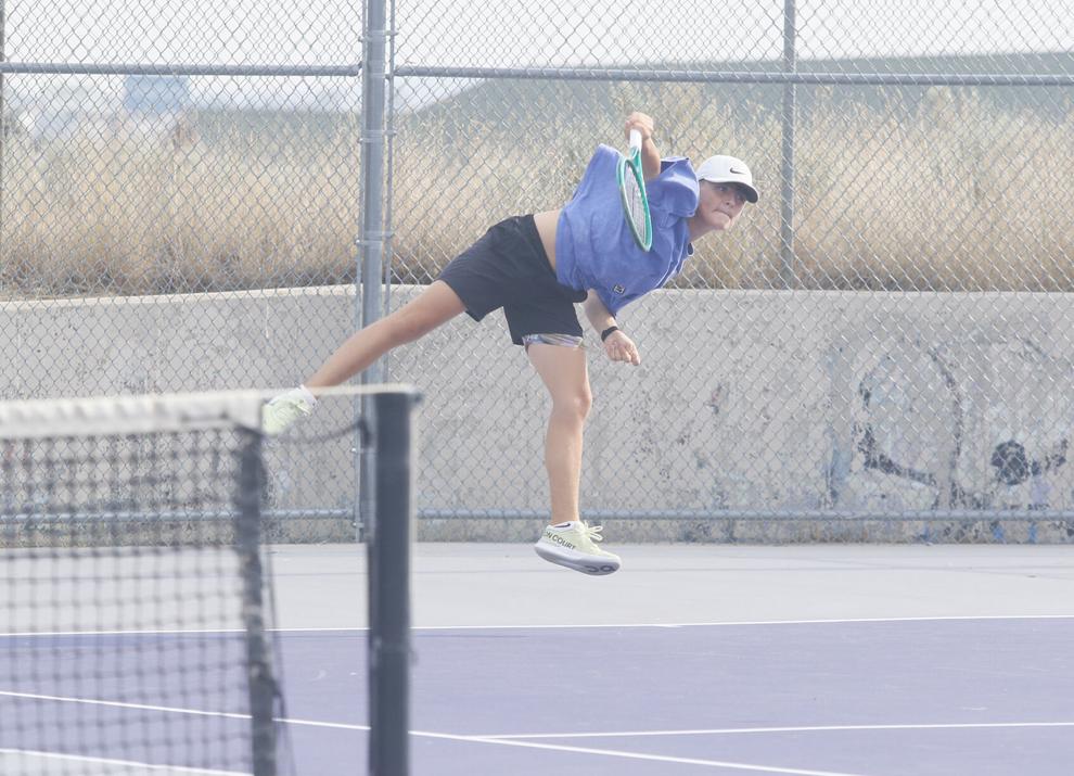 Bolts, Camels fall to Jackson in tennis season opener