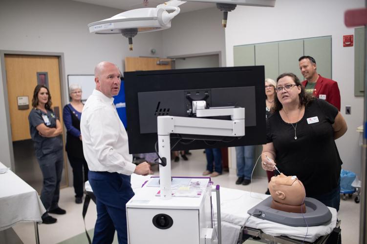 New knee surgery robot lands in Gillette surgery center Local News