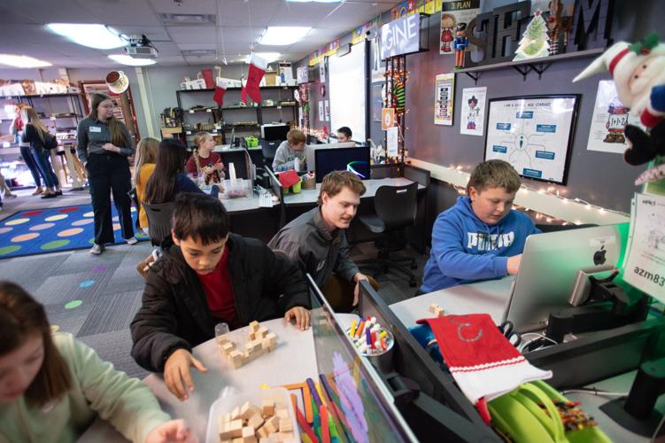 UW ambassadors introduce engineering concepts to Paintbrush students