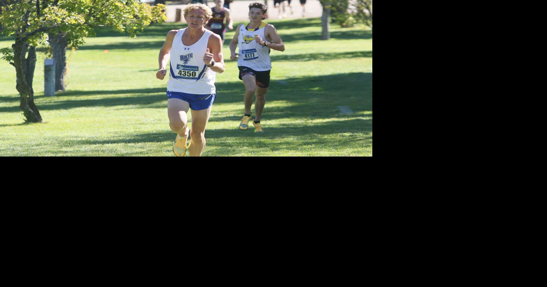Bolts boys take fourth place at state cross country meet