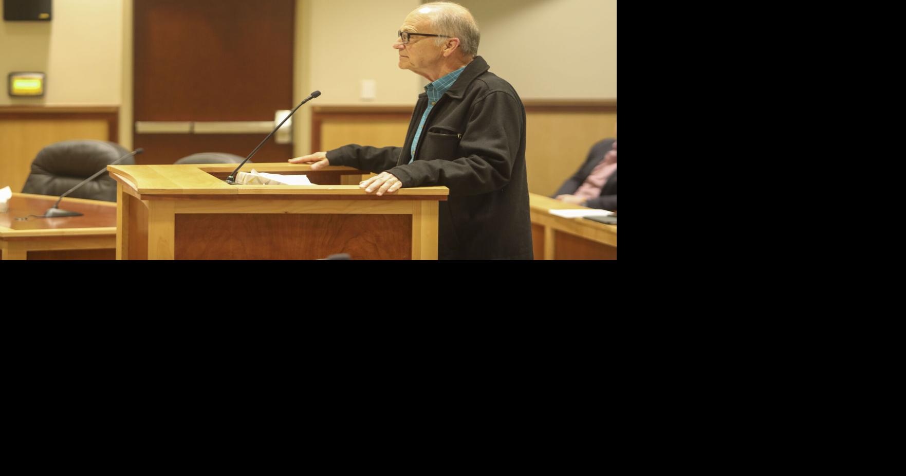 Local conservatives express dissatisfaction with city council
