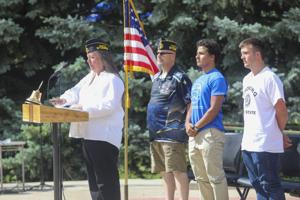 Residents celebrate U.S. history with reading of Declaration of Independence