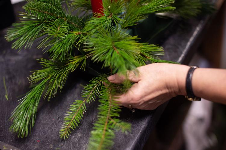 Gillette florist returns to Rose Parade Local News