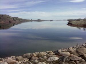 Lake DeSmet still open for recreation despite bloom advisory, DEQ says
