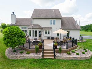 Custom Deck Creations Enables Michigan Homeowners to Build Composite Decks During Winter Months