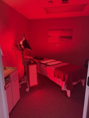 Orion Family Spinal Center Shares Informational Guide on Red Light Therapy for Weight Loss