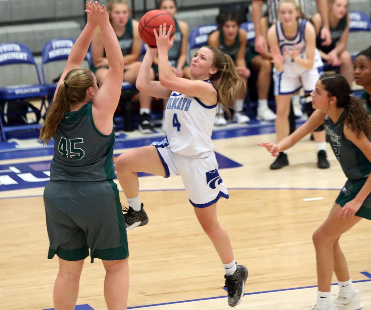 Fruita Girls Dominate In Wildcat Classic Sports Gjsentinel Com