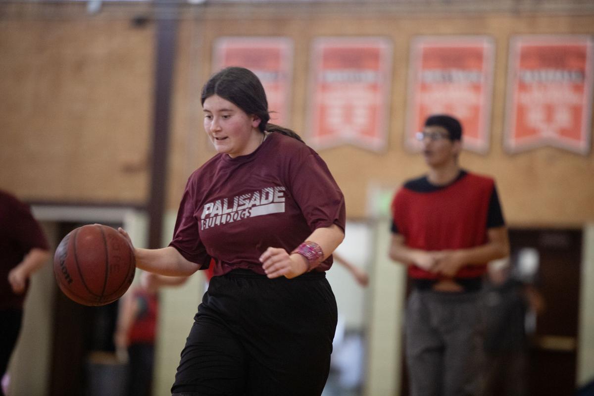 Special Needs Students Hoop It Up Western Colorado Gjsentinel Com