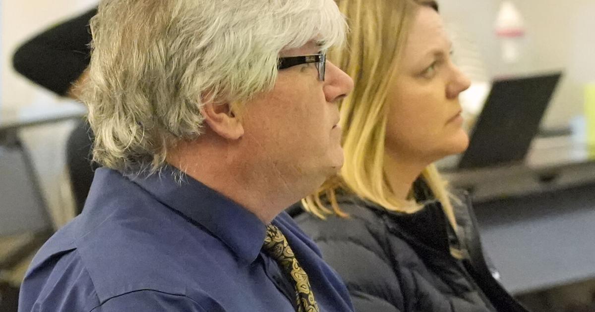 Appleton Centinel D51 demographer discusses proposed boundary for Appleton Elementary ...