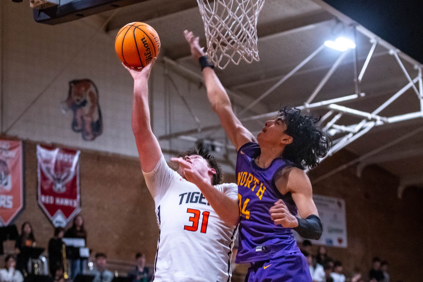 Grand Junction High School Boys Basketball Team Secures Convincing 76-43 Victory Over Denver North in Class 5A Playoffs