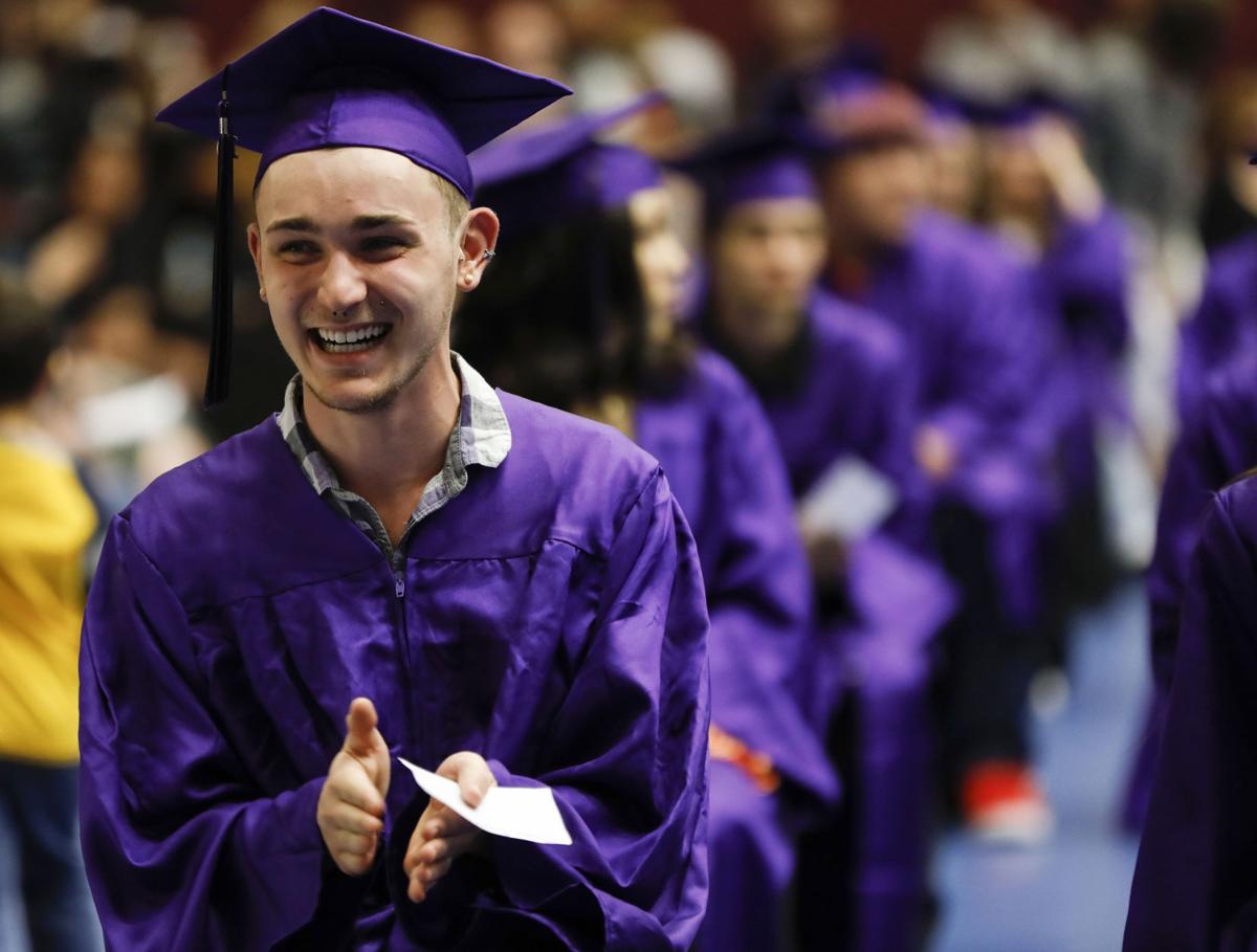 Photos R5 High School Class of 2019 Graduation Multimedia