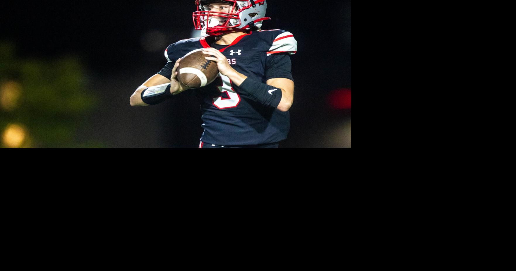 Palisade football reclaims the WarDog trophy, beats Central for first time since 2019