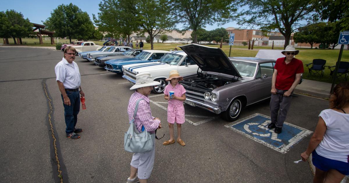 061326 LR Wild: Cops n Cars Car Show002.JPG