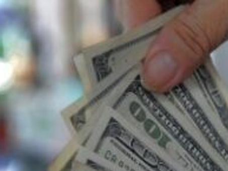 Dollar sinks on yen intervention talk, gold breaks $5,000 | National |  gjsentinel.com