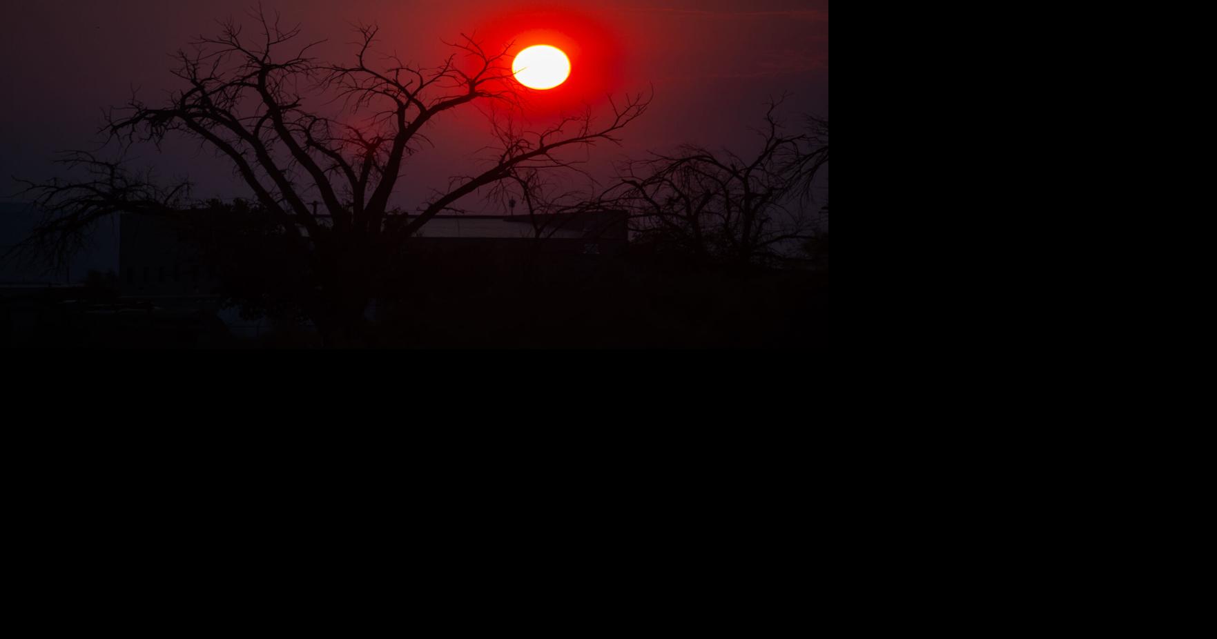 080826 LR Wild: Smoky Sunset002.JPG