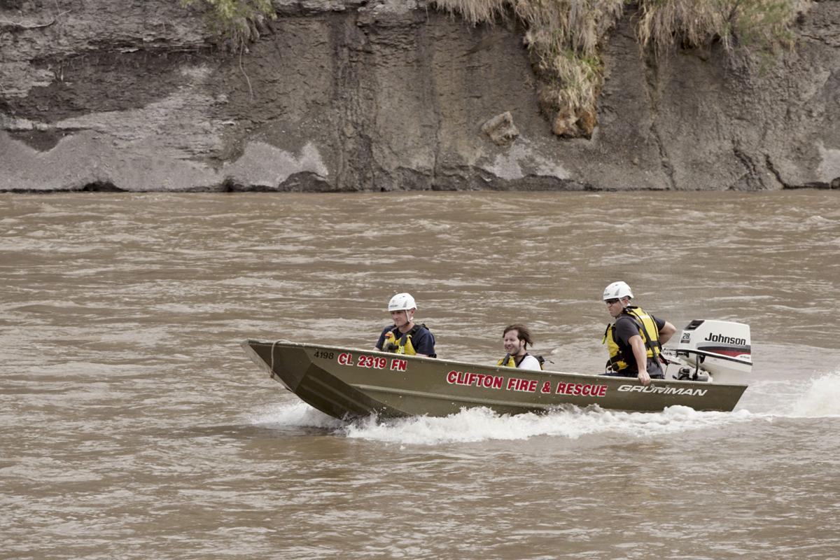 052020-news-riverrescue02-ml