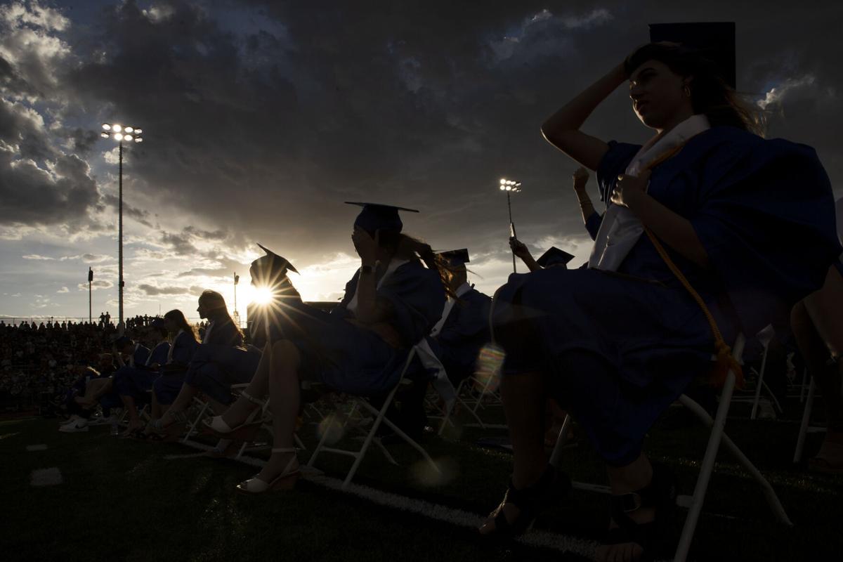 051821-fea-fmhsgrad36-ml
