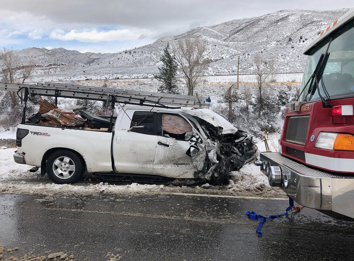 Eagle County Bus Crashes Into River Breaking Gjsentinel Com