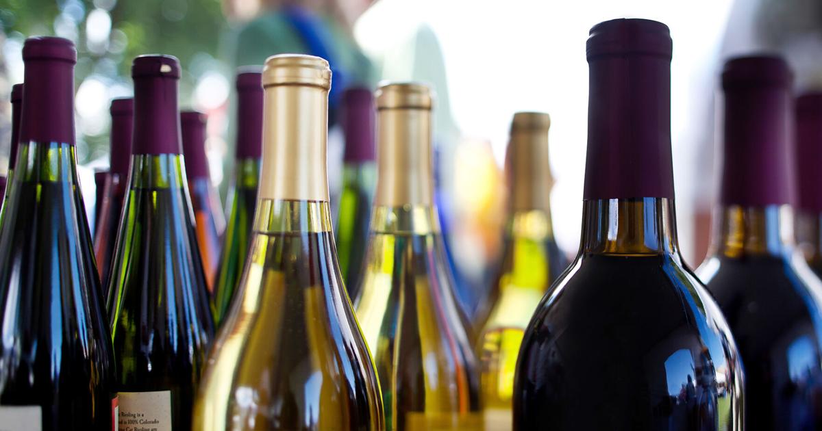 Airport shop to sell wine, after security