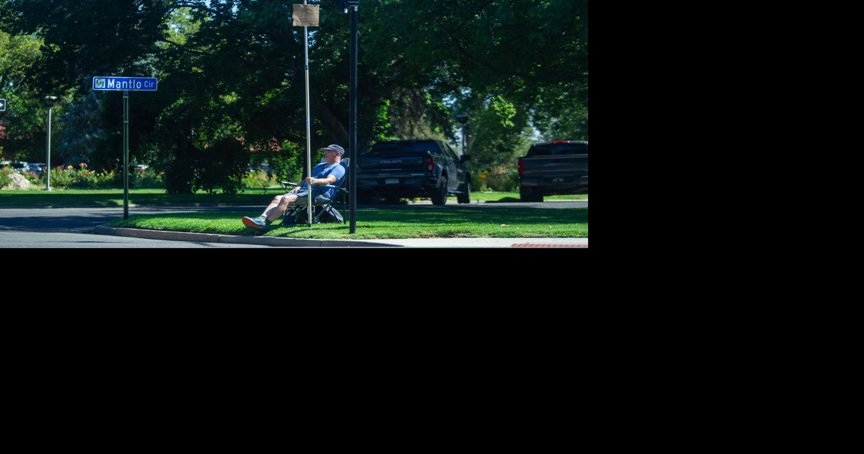 Man protests Flock cameras at Lincoln Park