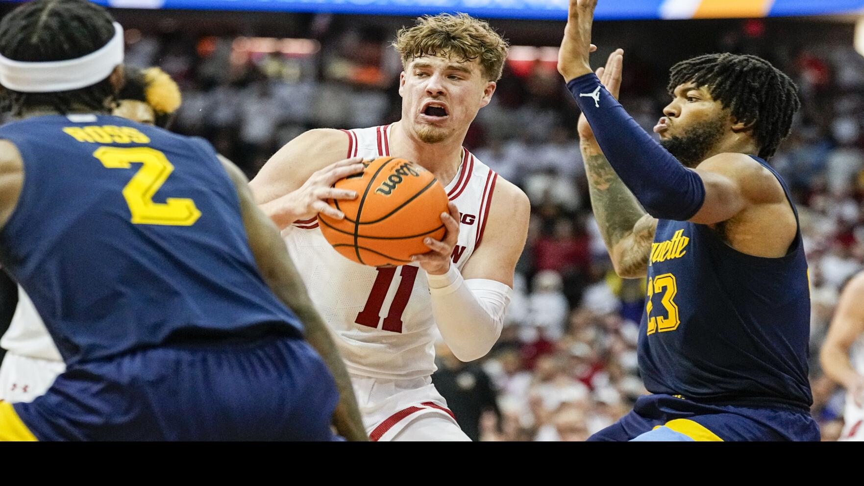 Max Klesmit scores 21 points as Wisconsin Badgers knock off No.3 Marquette