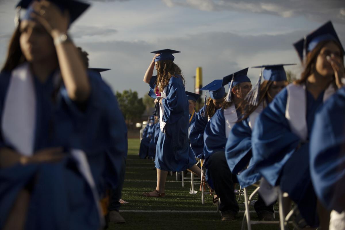 051821-fea-fmhsgrad34-ml