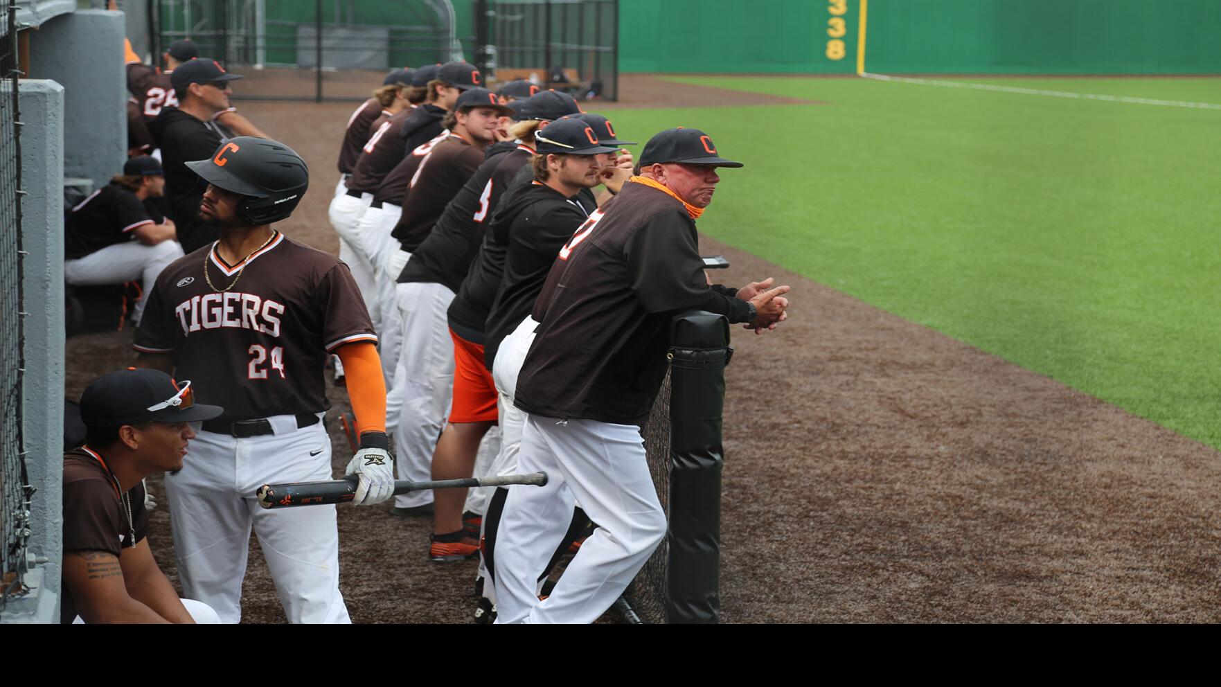 With another Burroughs in charge, Cowley returns to JUCO | Sports |  gjsentinel.com