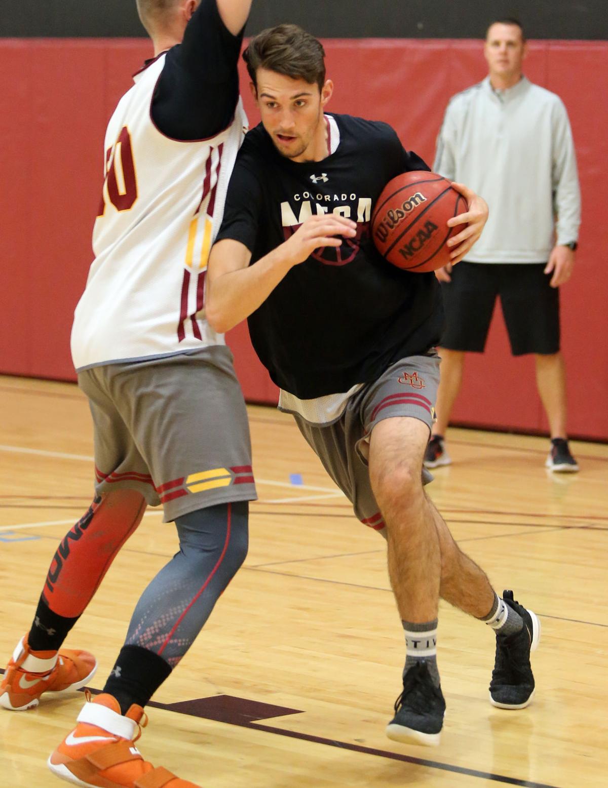 Mavericks Working To Create New Identity Cmu Gjsentinel Com