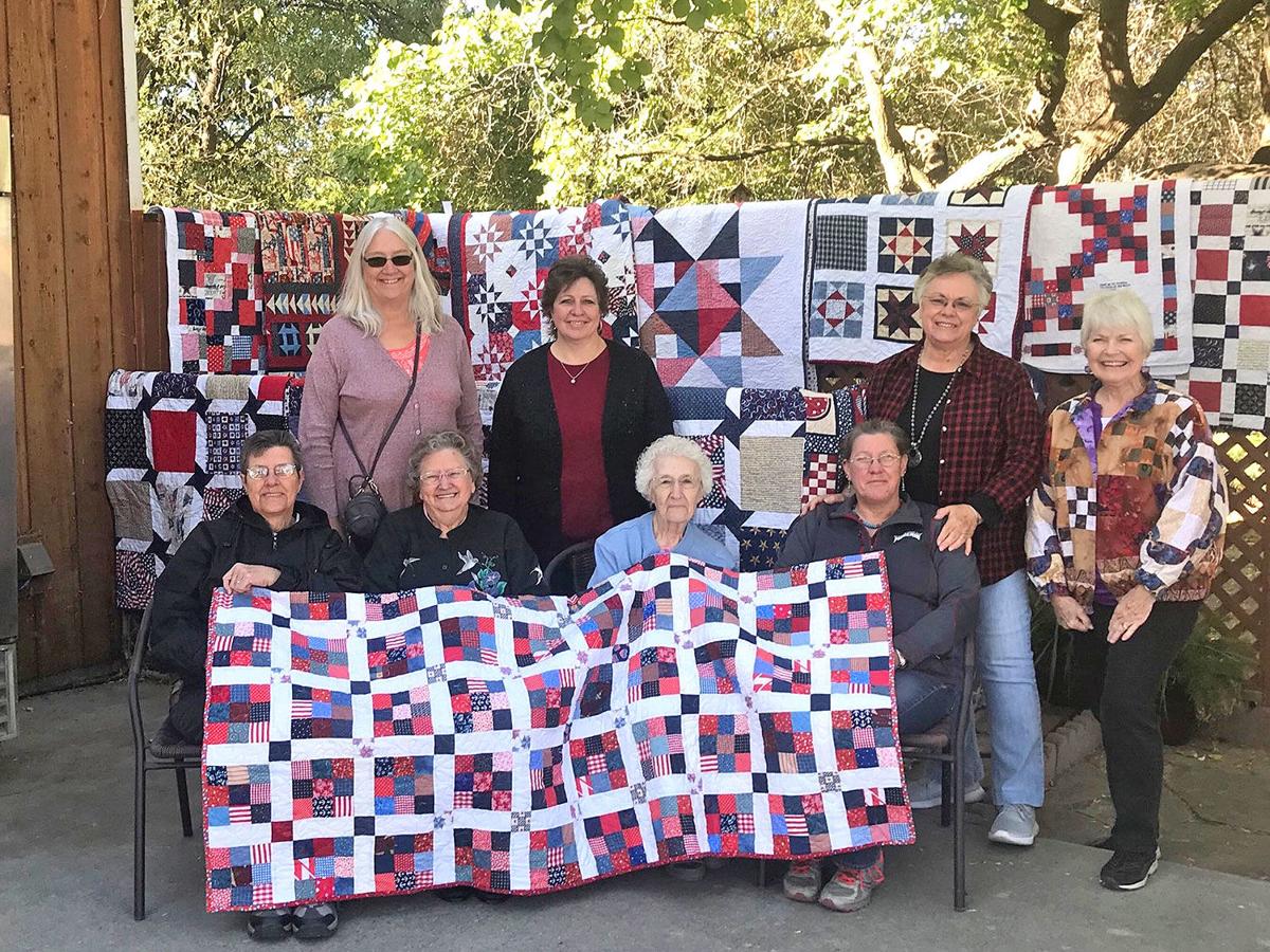 111719ysiQuilts.jpg