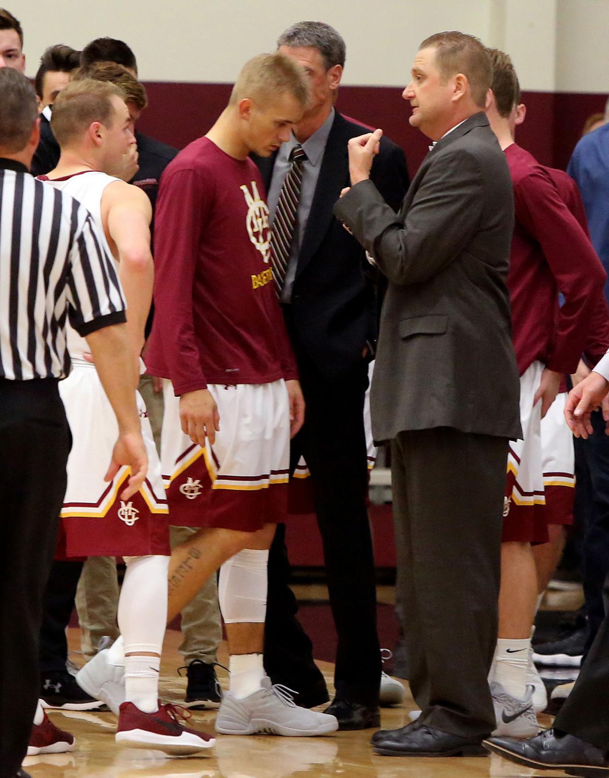 Mesa Men S Hoops Coach Shantz Resigns Cmu Gjsentinel Com