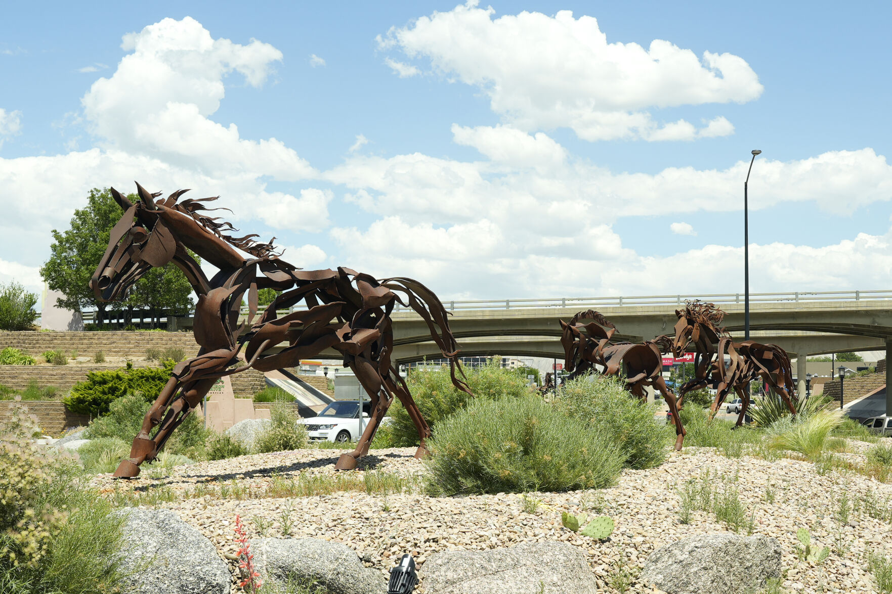 Mustangs steel the show: Horizon Drive roundabout sculptures the