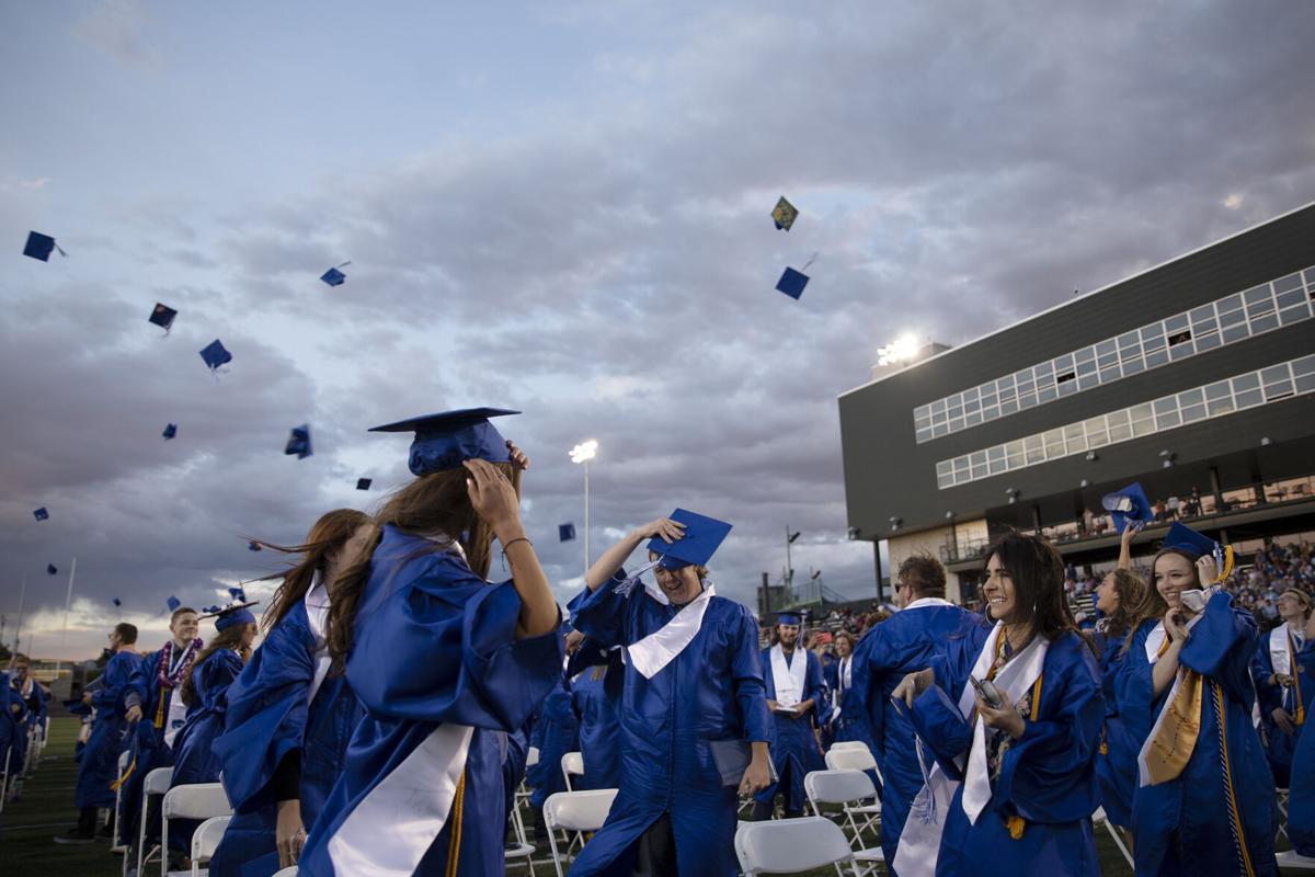 051821-fea-fmhsgrad50-ml