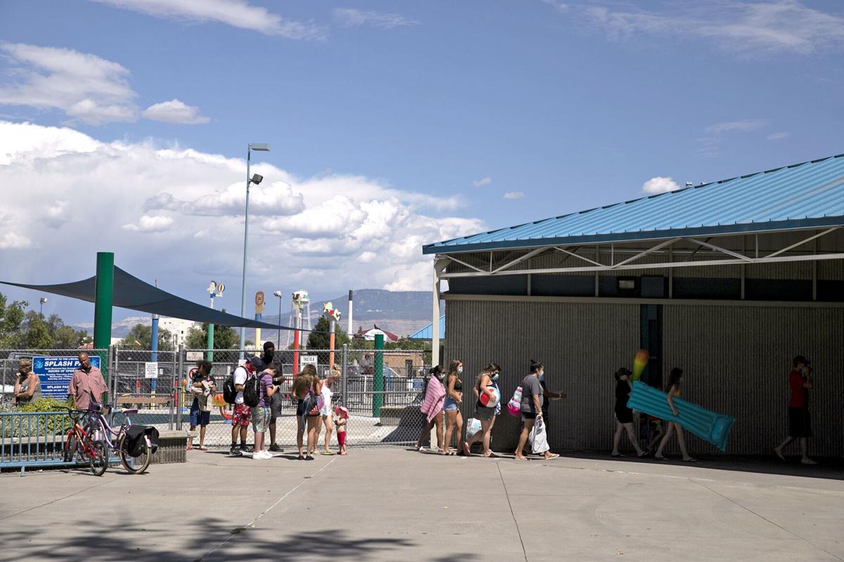 072920-wild-lincolnparkpool-ml