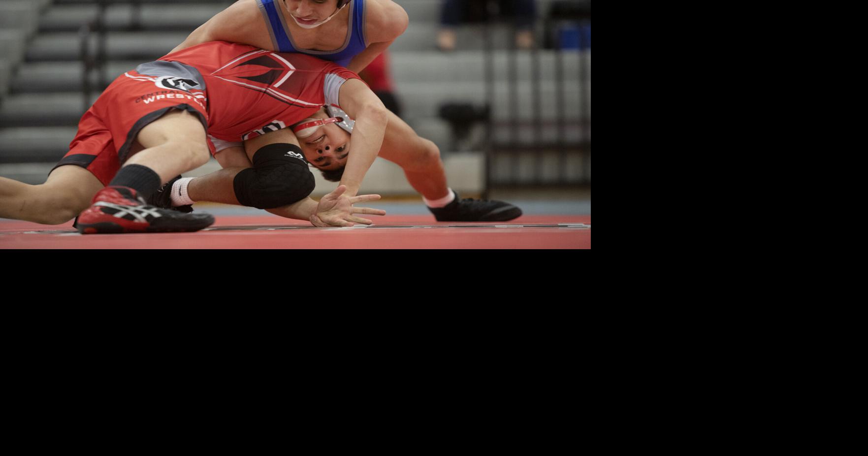 Sandoval, Fruita shine at Central wrestling quadrangular Sports