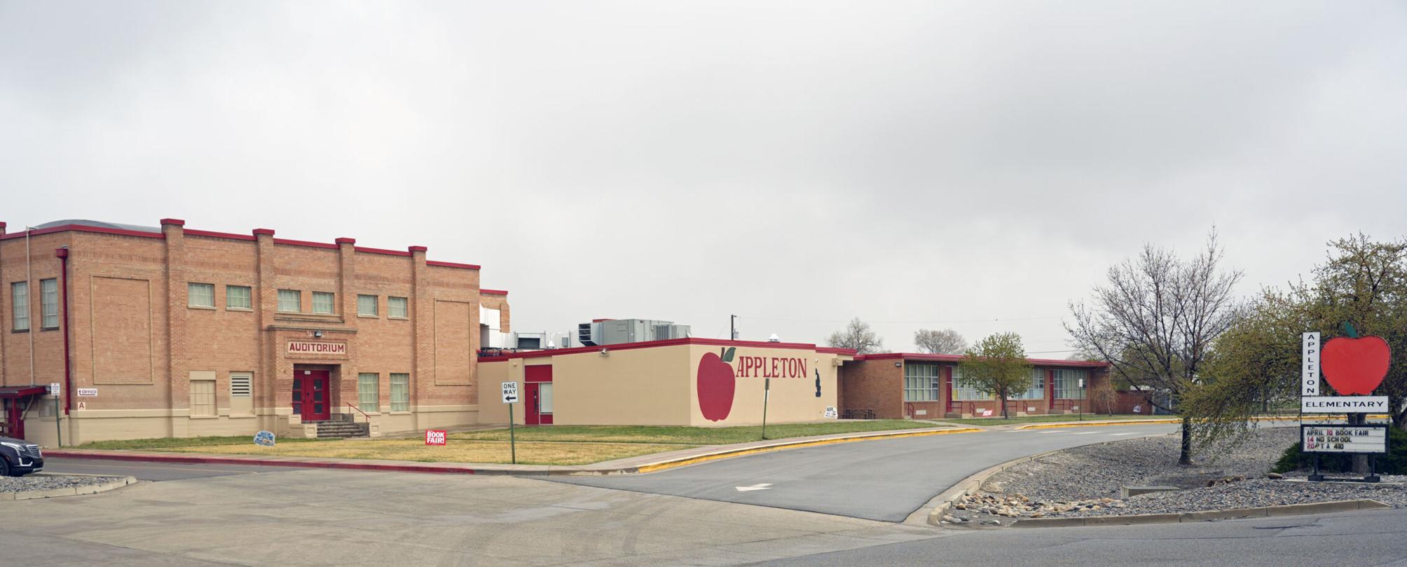 Appleton Centinel School board votes to approve change of Appleton Elementary School's ...