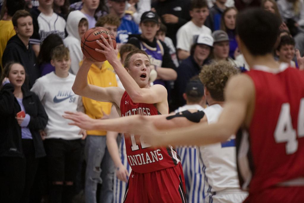 Montrose Boys Rely On Mix Of Seniors Sophomores Sports