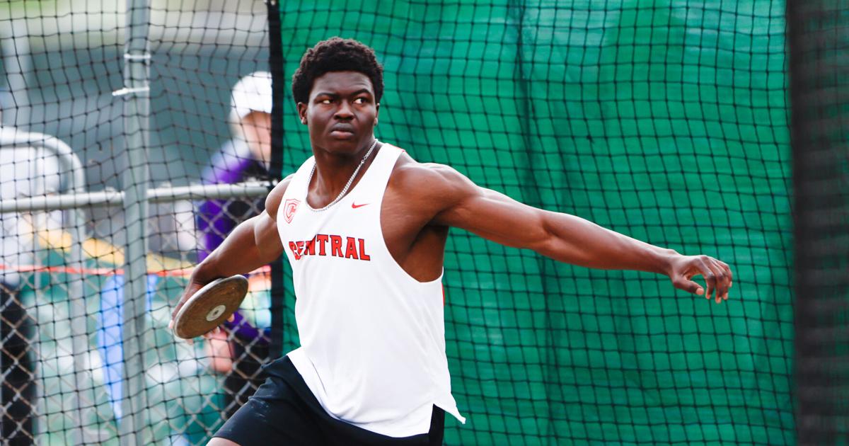 Central Building Discus Central's Baroumbaye wins state title in discus, sets 4A state record ...