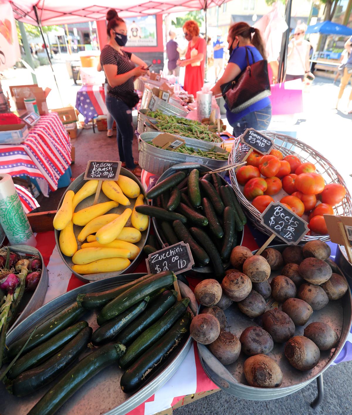 061420-PalisadeMarket1-CPT