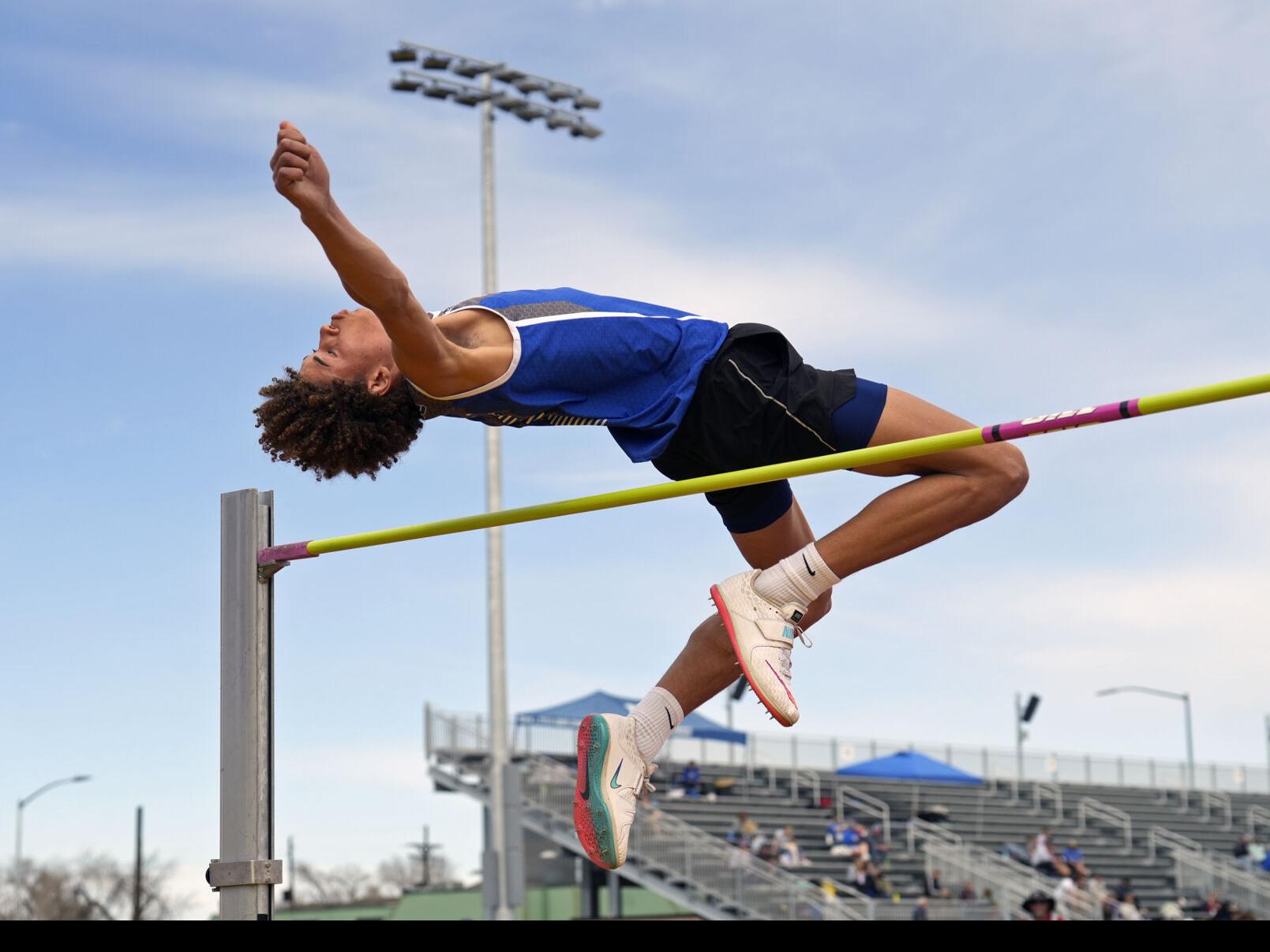 De Beque's track tradition — the high jump
