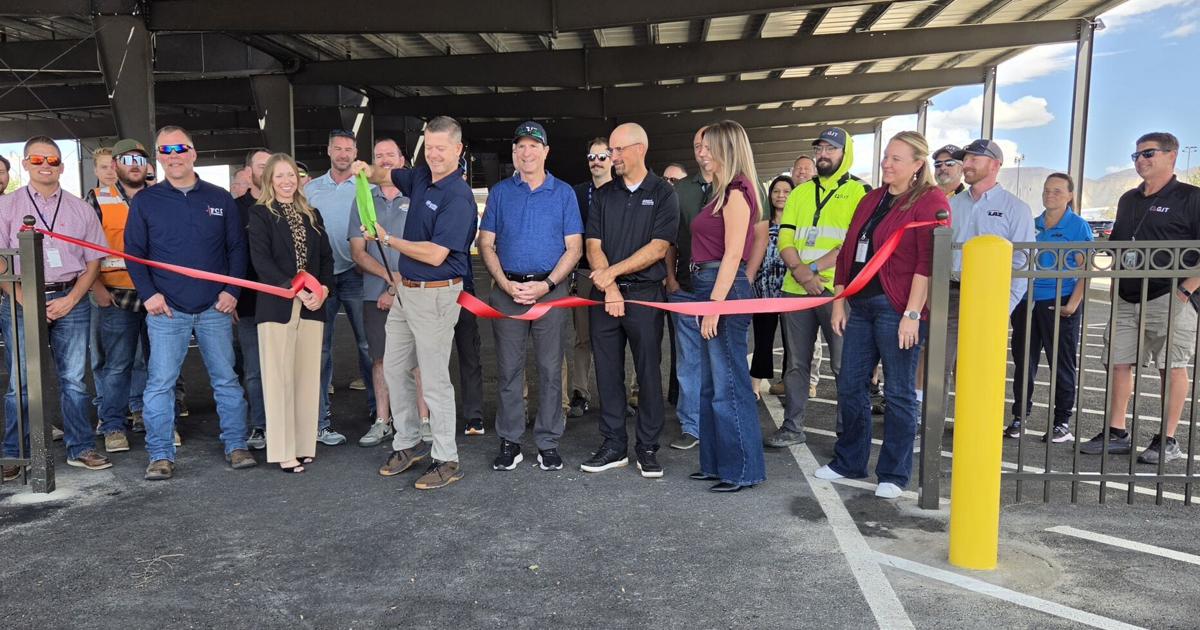 GJ Airport opens covered parking area